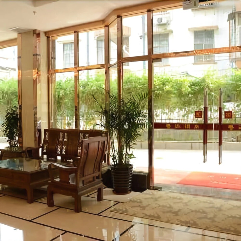 Jiangmen Xinhui Yuegang Hotel