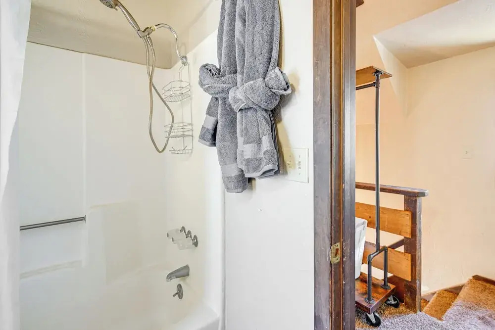 Near Lakes & Skiing: Cozy Sugarloaf Cabin w/ Yard
