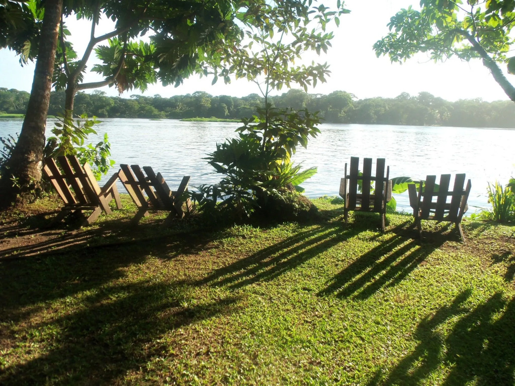 Miss Junies Lodge