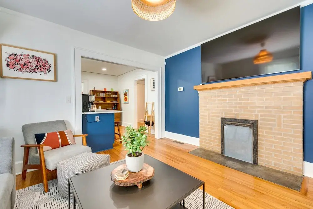 Updated Atlanta Getaway w/ Yard ~ 5 Mi to Downtown
