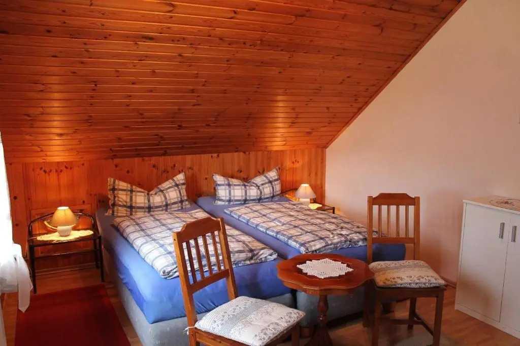 Komfort-ferienwohnung Burck 97 qm , 3 Schlafzimmer, 2 WC