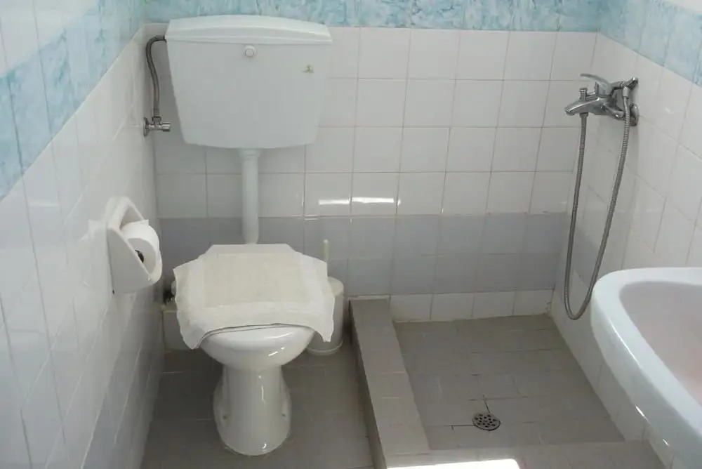 Manousos Rooms