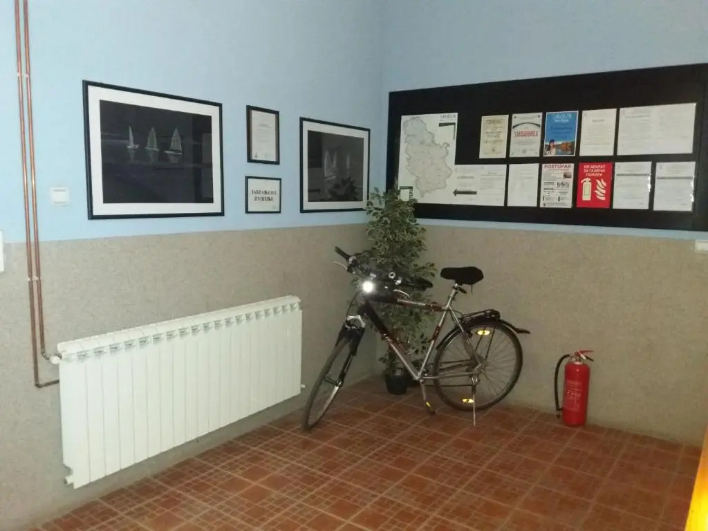 Kafana Zlatna Ribica
