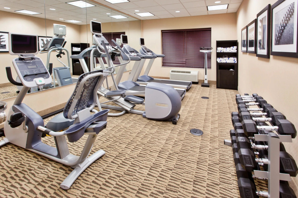 Holiday Inn Express Hotel & Suites Jackson Northeast by IHG