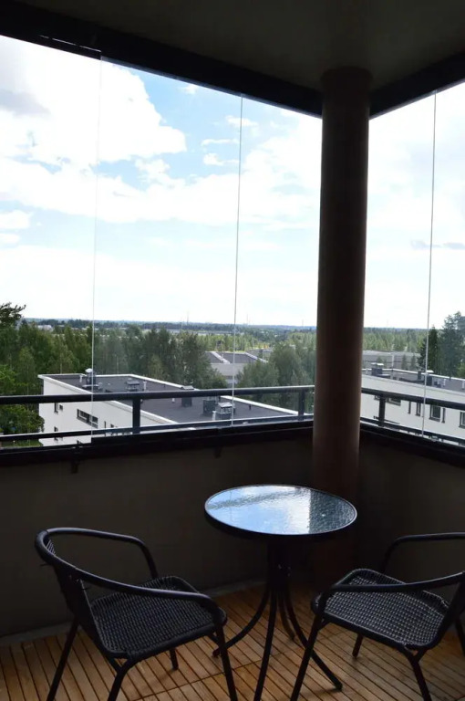 Airport Apartments