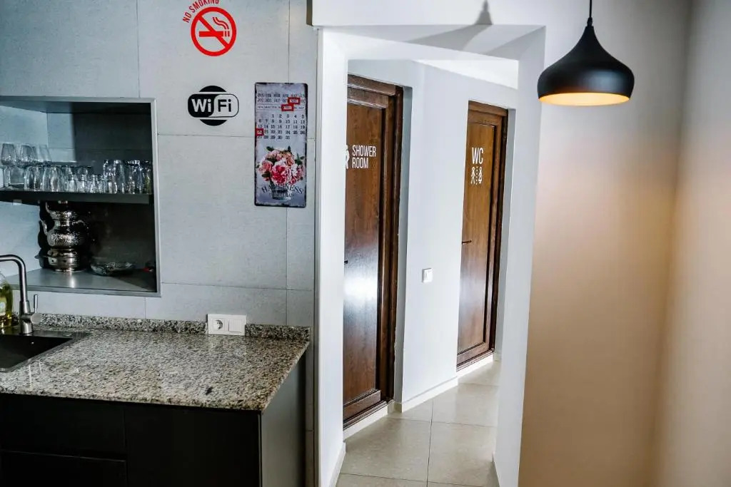 Hostel Re