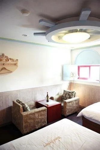 Sydney Hotel