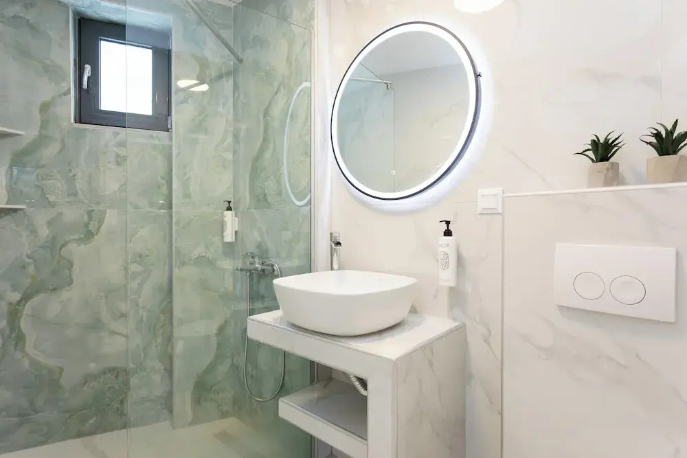 ARA Luxury Suites