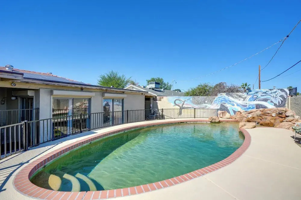Private Pool & Patio! Home 8 Mi to Dtwn Phoenix
