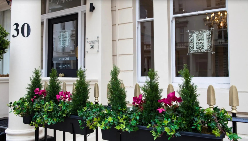 The Portico Hotel