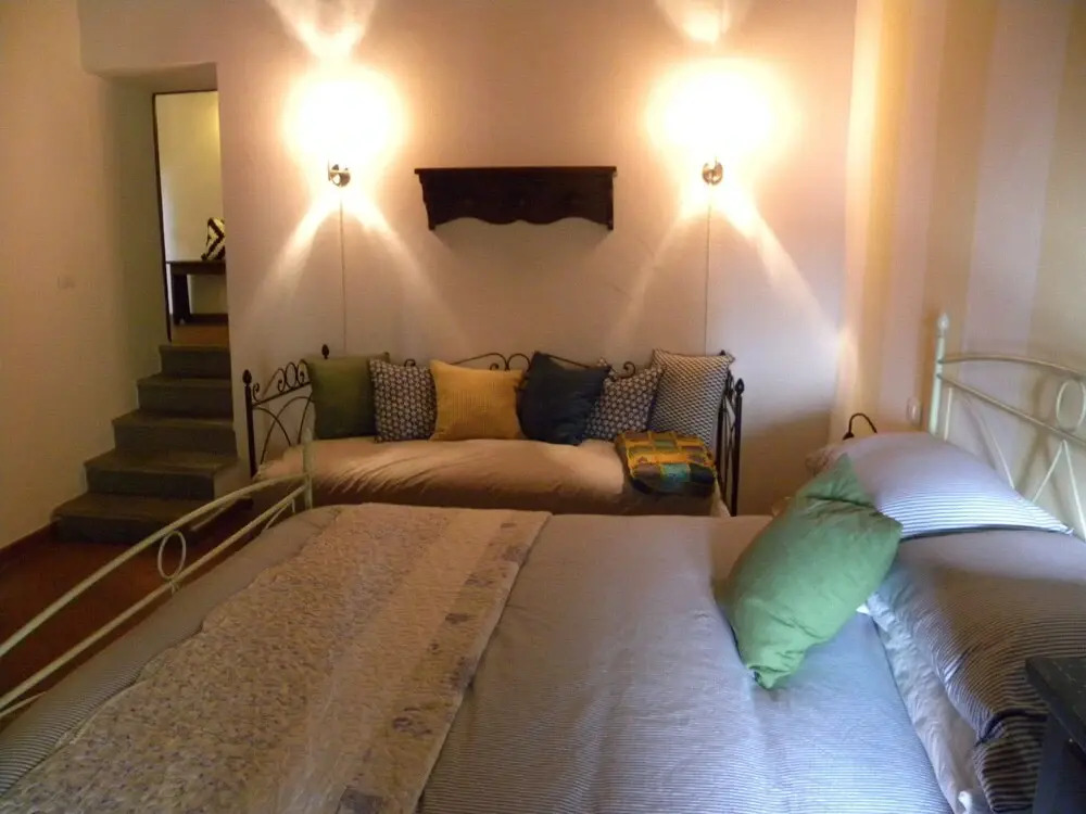 Rustic, cozy and quaint 1 bedroom apartment in the Heart of Cortona