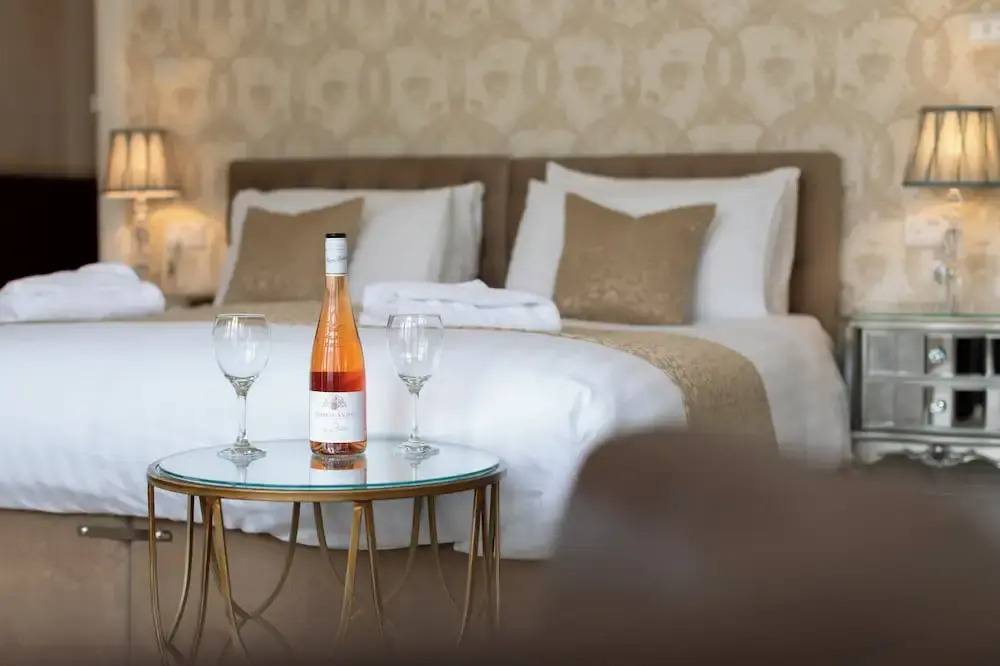 The Annan Hotel