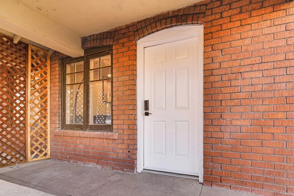 Walkable Haven 1 Mi to Dtwn Phoenix & Chase Field!