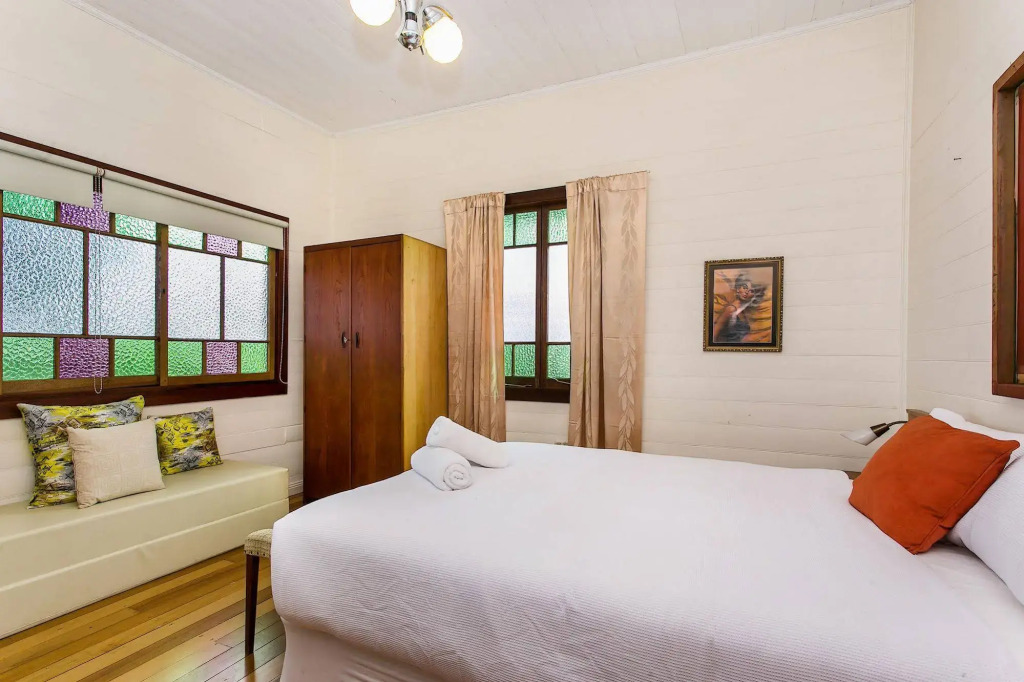 Bangalow Bungalow