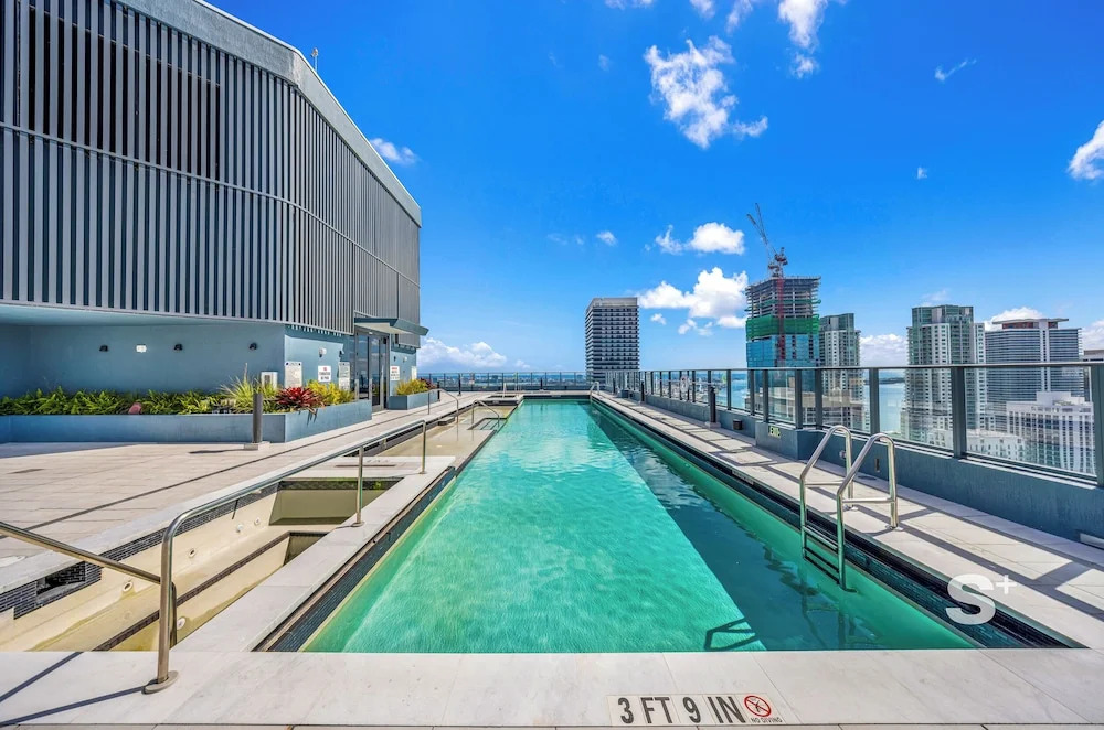 High-Rise Retreat - 31st Floor DTW Miami