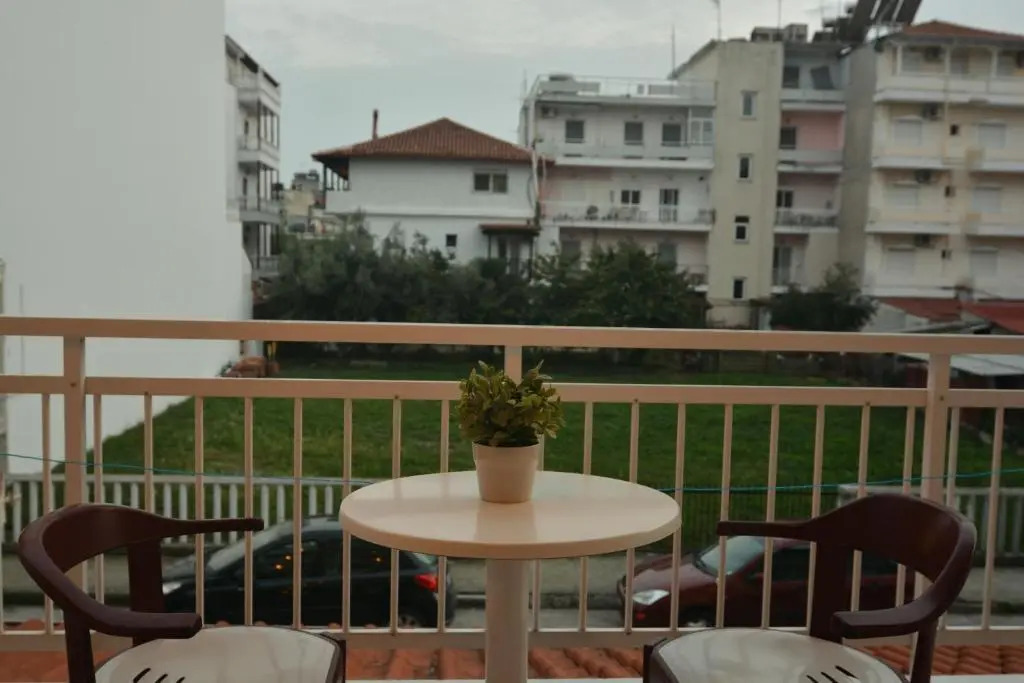 Grand Blue Hotel