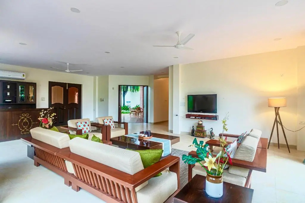 SaffronStays Ananya, Karjat - pet-friendly pool villa with a party deck and games