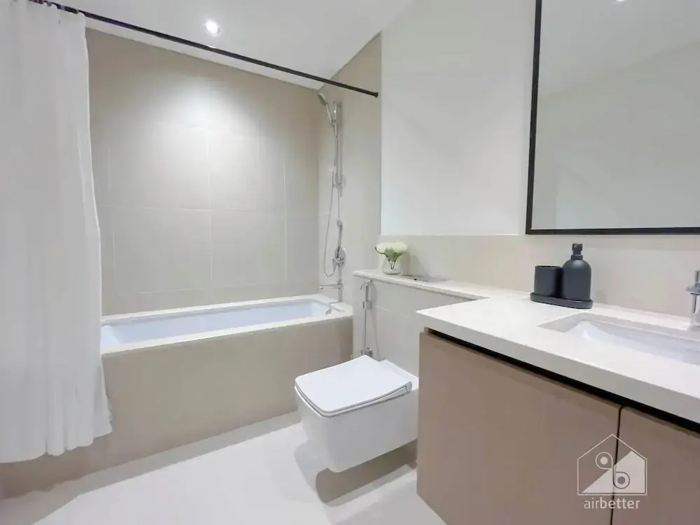 Burj Crown Luxury 3bedroom Balcony & View