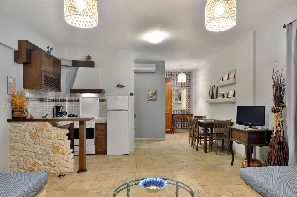 Niriides Luxury Apartments