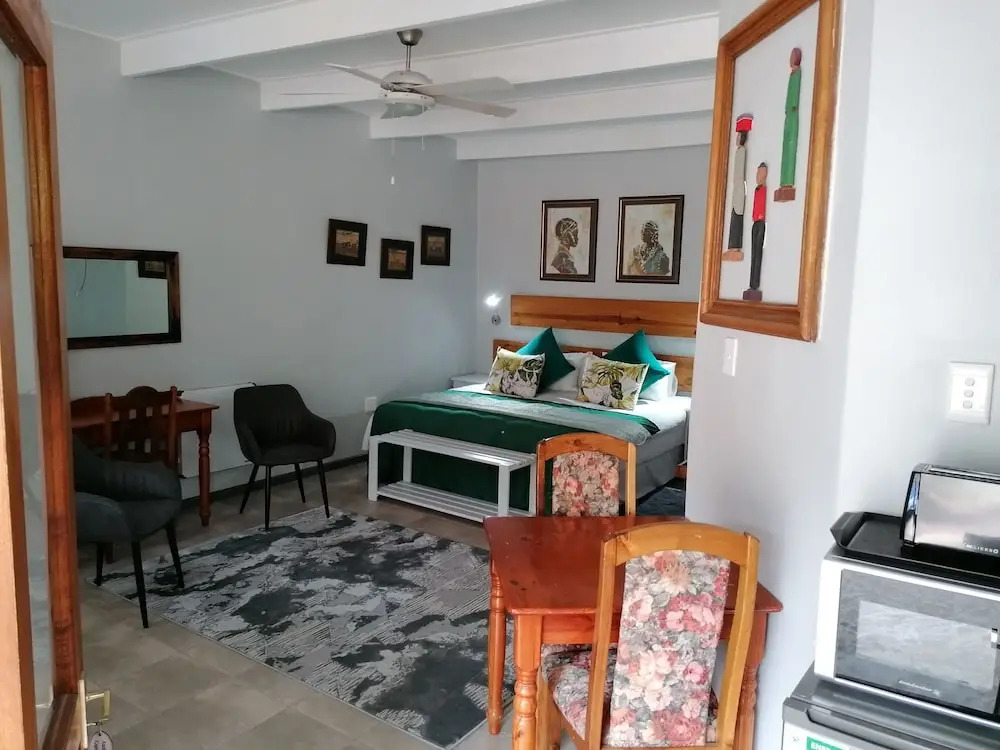 Aanhuizen Guest House