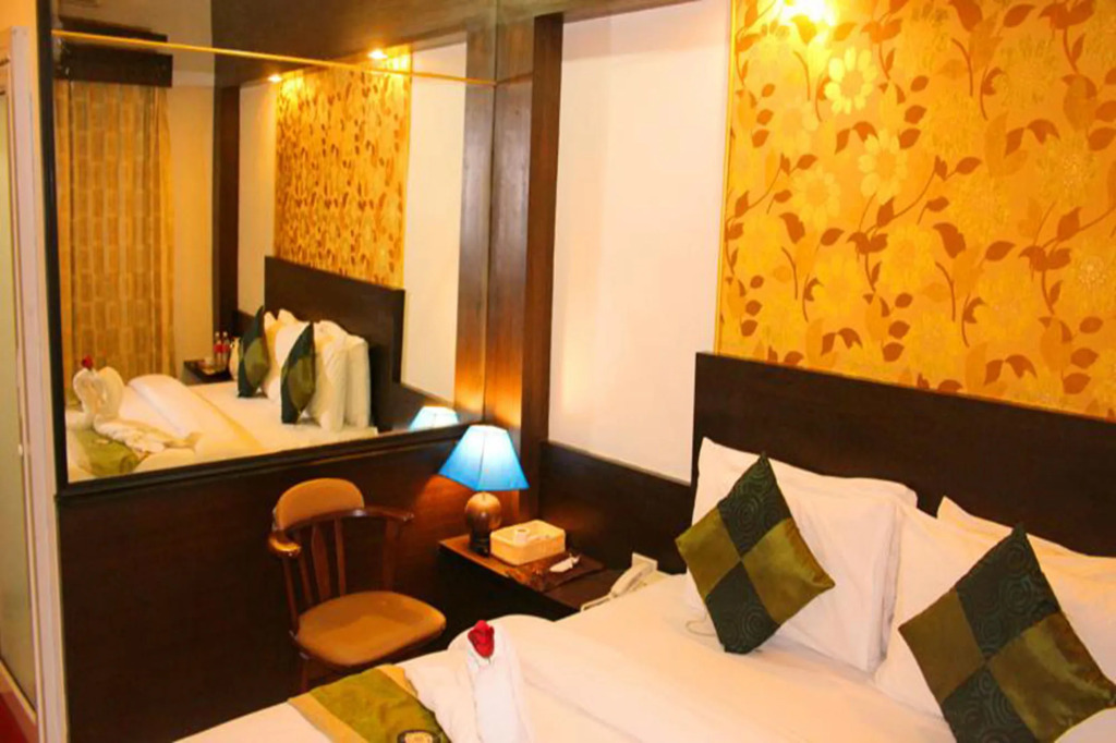 Tez Palace Hotel