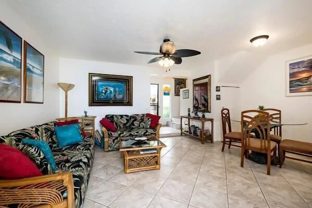 Keauhou Kona Surf and Racquet Club Townhouse# 185