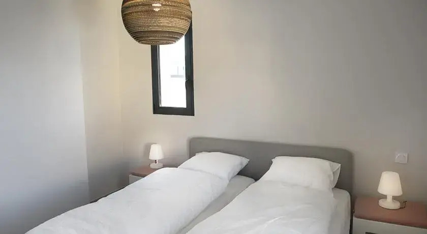 Au Cérisier