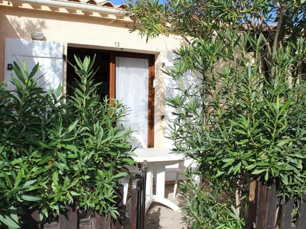 Maison Gruissan, 1 pièce, 4 personnes - FR-1-229-114