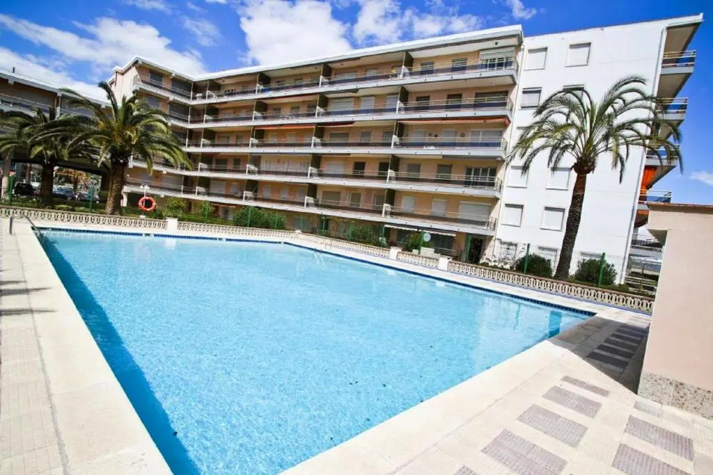 Pineda 7 Planet Costa Dorada