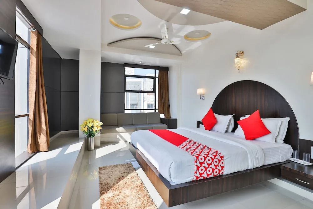 Collection O 7557 Hotel Shiv Kunj Exotica