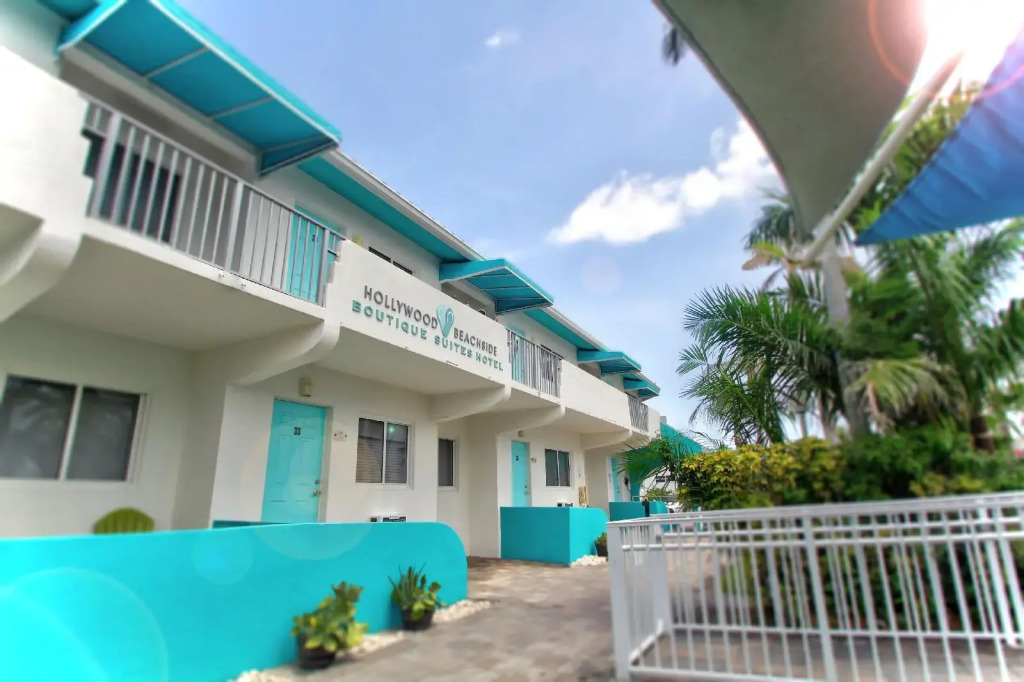 Hollywood Beachside Boutique Suite