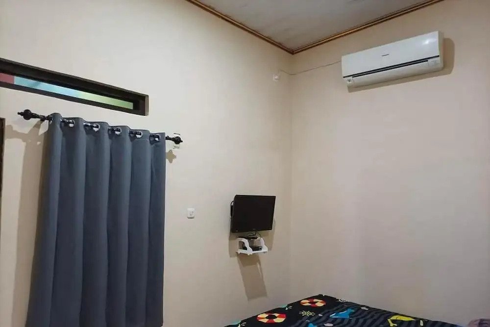 Ayna Syariah Mitra RedDoorz Indramayu