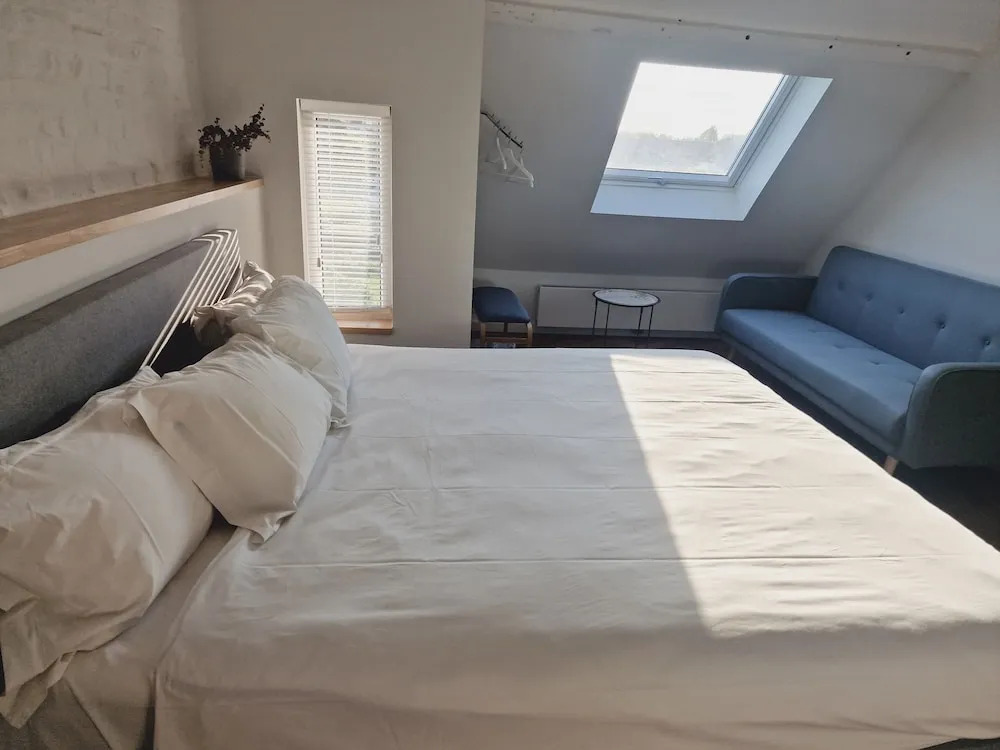 Zennon Rooms