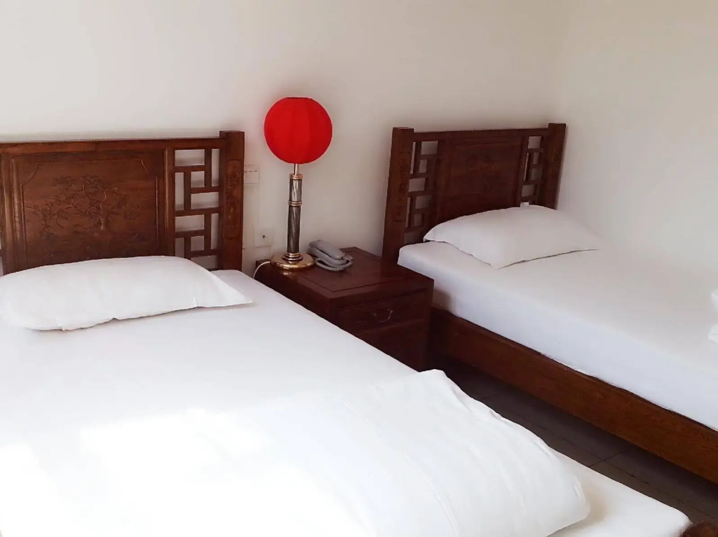 Renjoy Hotel Beijing Yonghe Temple Guijie Siheyuan
