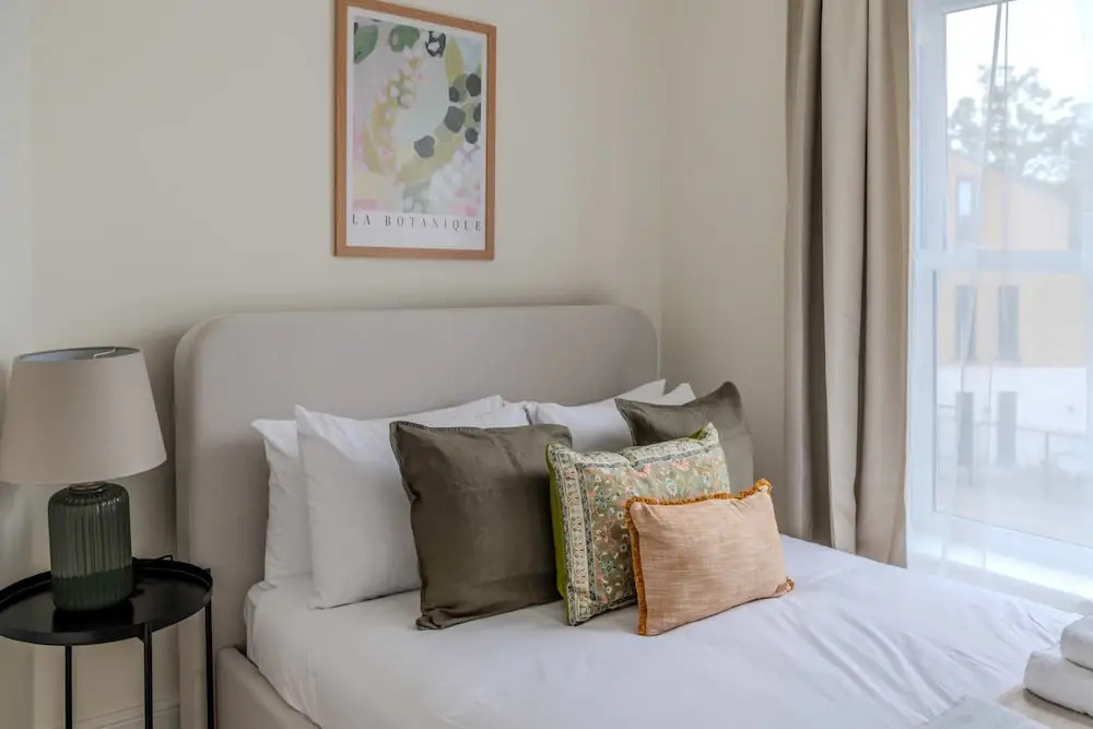 Beautiful 2 Bed, 2 Bath Abode In Dulwich