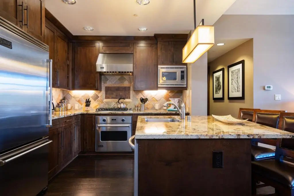 Luxury Village at Northstar Residence w/ Ski Valet - Northstar Lodge 304