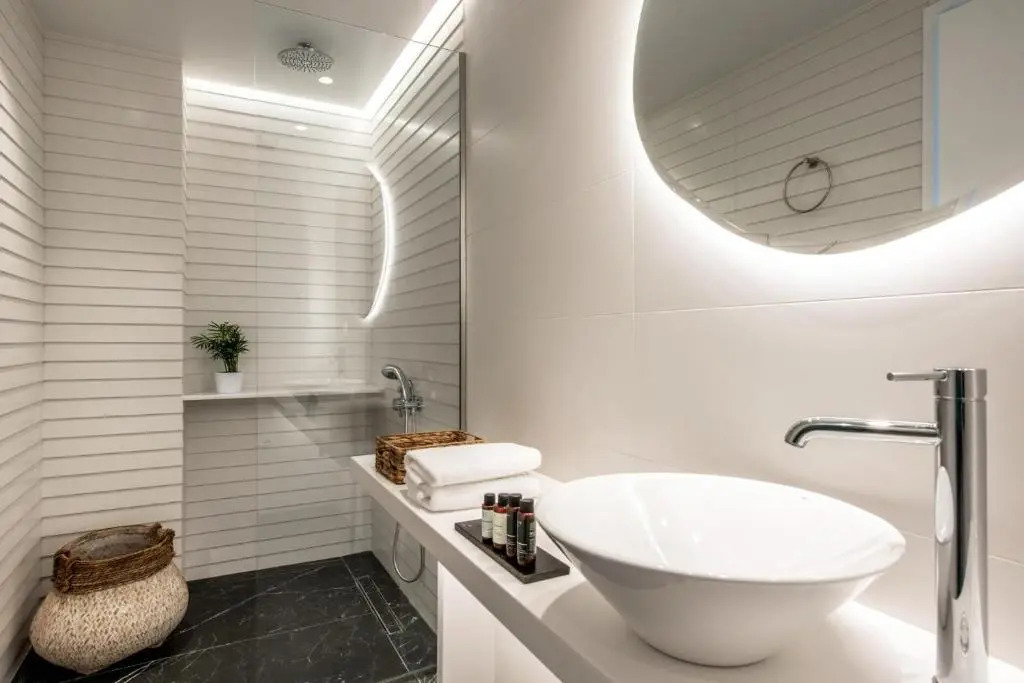 Made By The Sea Villas 12 BDRM