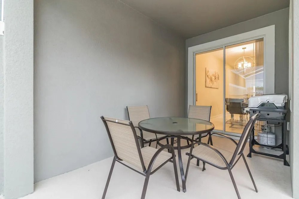 560pb- The Retreat at Championsgate