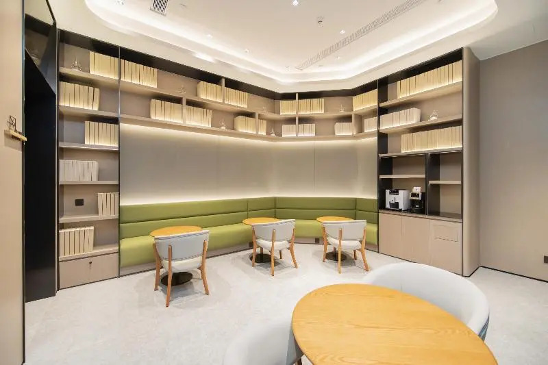Отель Ji Shenzhen Huaqiang North Electronic Building