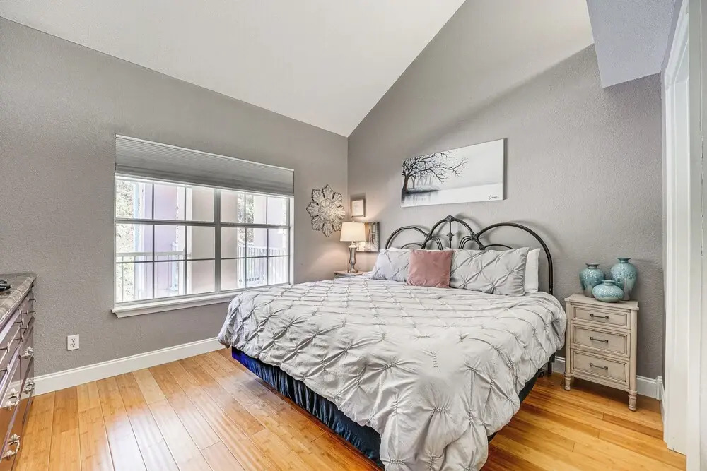 Marina Views & Cozy Sunroom: Condo in Branson!