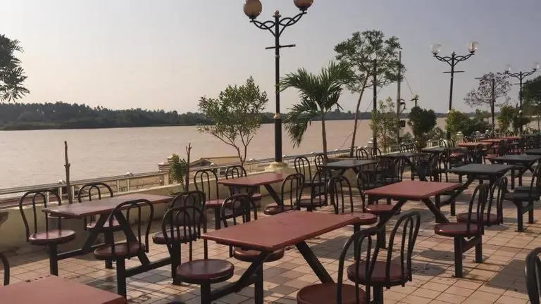 Embun Sky Cottage - Kota Bharu, WIFI, 6 - 8 Pax