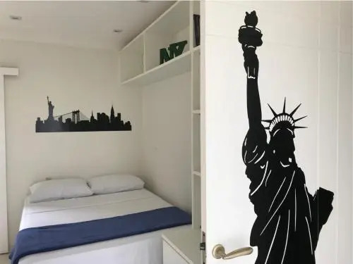 Sam's Hostel