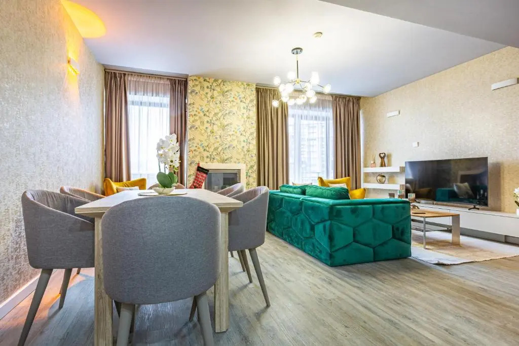 Kron luxury 2 Bedroom Apartment in Silver Mountain