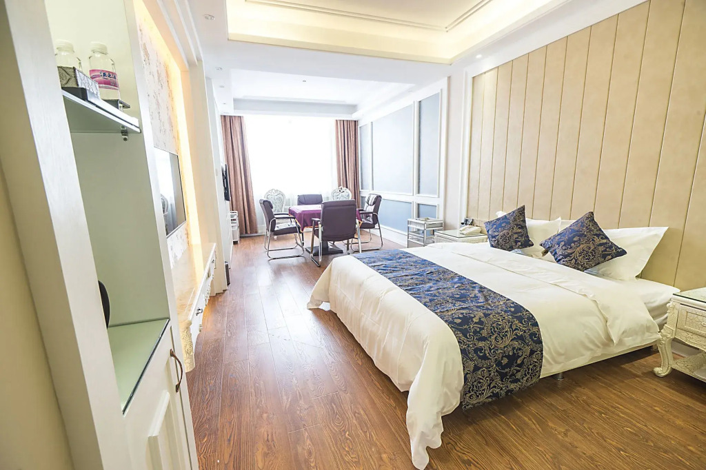 Huaerman Holiday Hotel