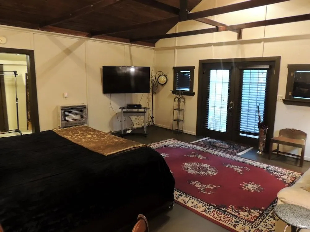 Lyons'' Twin Mansions B&B And Spa