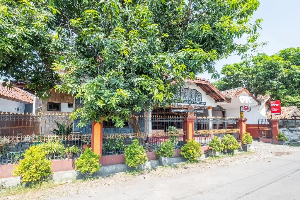 OYO Collection O 1032 Rahayu Residence Syariah