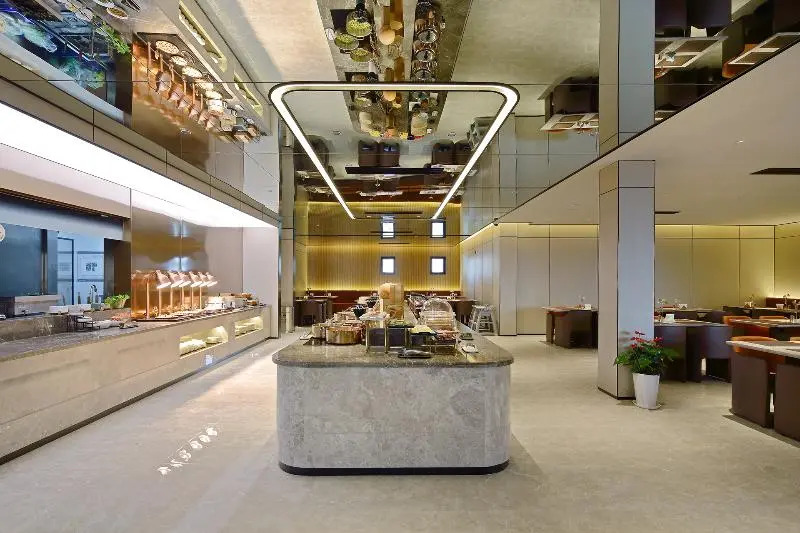 Shanghai Wujiaochang Dabaishu Orange Crystal Hotel