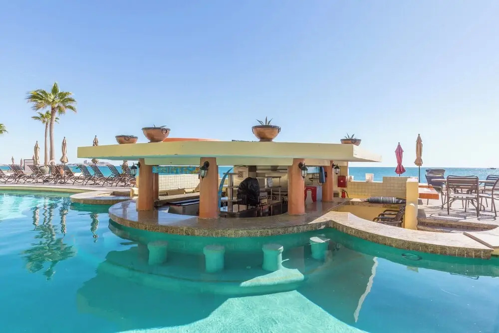 Casa Frida Massive Condo Sleeps up to 12