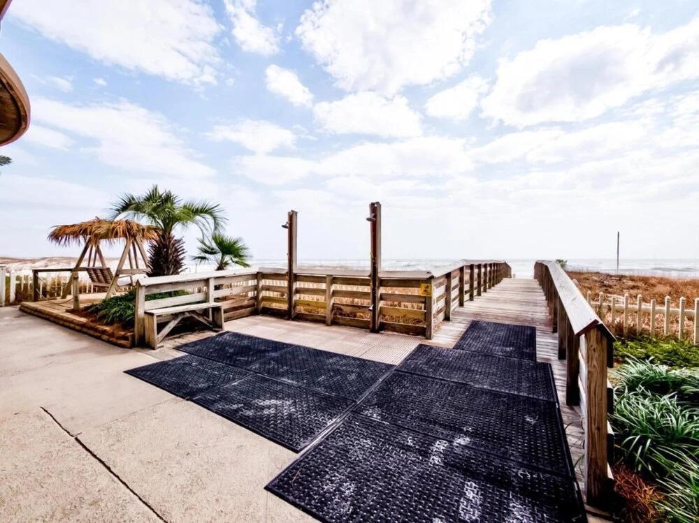 Royal Palms 208 by Gold Star Vacation Rentals
