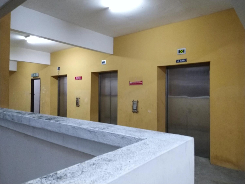 Kuala Terengganu City 2BR@ Pantai Batu Burok HSNZ KTCC